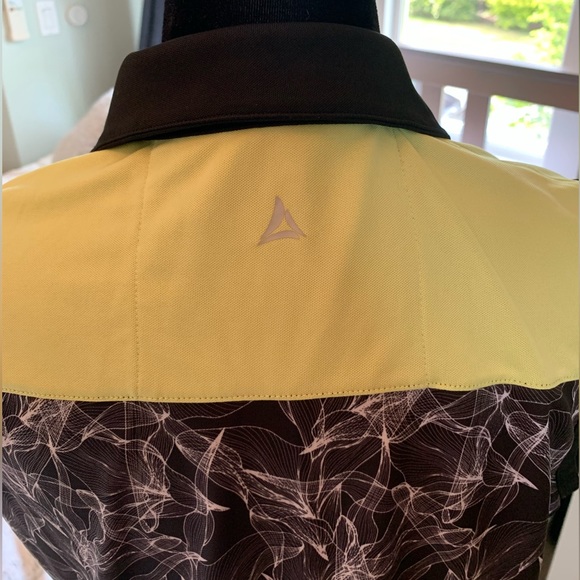 Bermuda Dunes ladies Large Golf Shirt Worn once Cimarron Golf Course - Picture 5 of 10